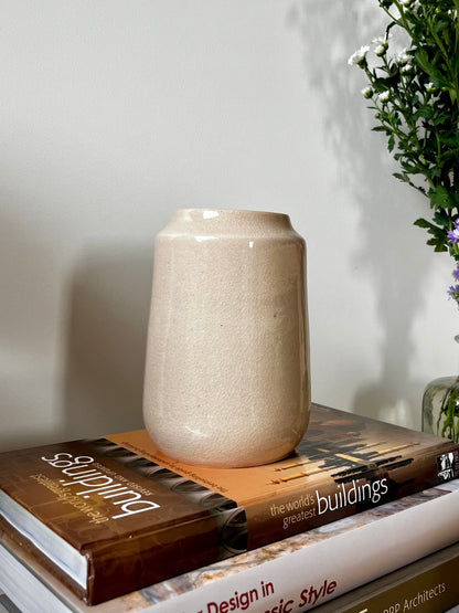 Noelle Ceramic Pot