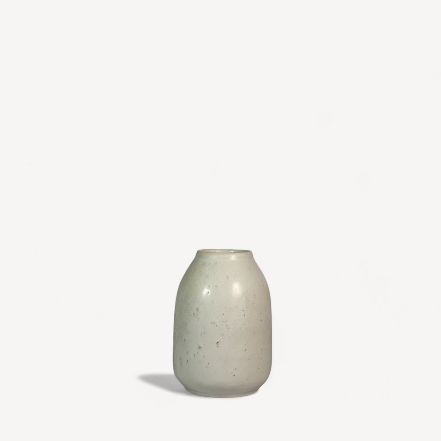 Feme Ceramic Pot