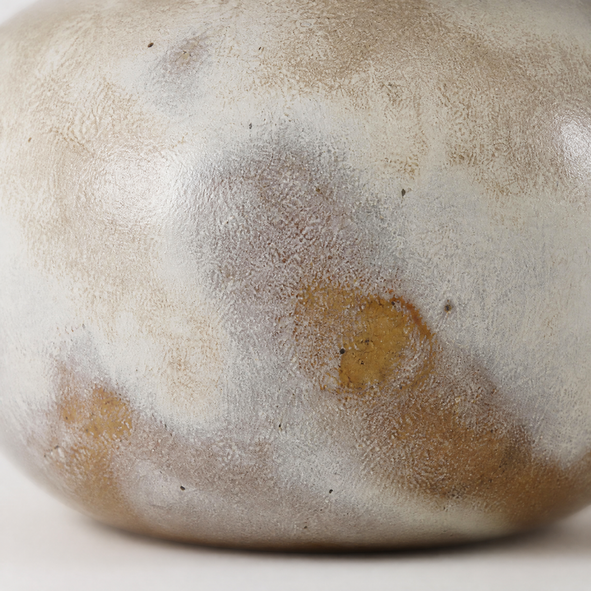 Alba Textured Ceramic Pot