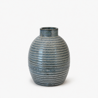Aven Textured Ceramic Pot